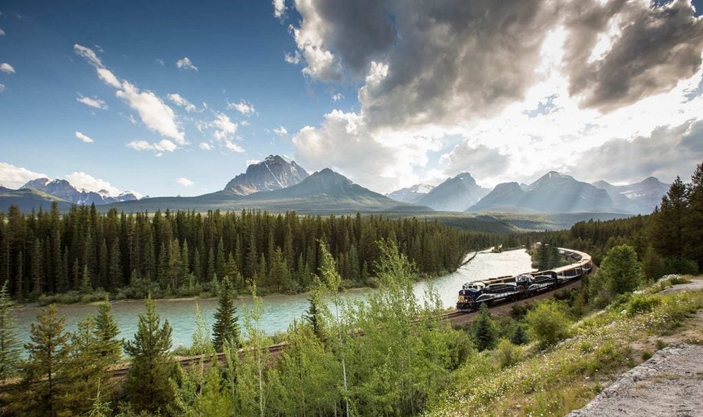 Rocky Mountaineer First Passage to the West