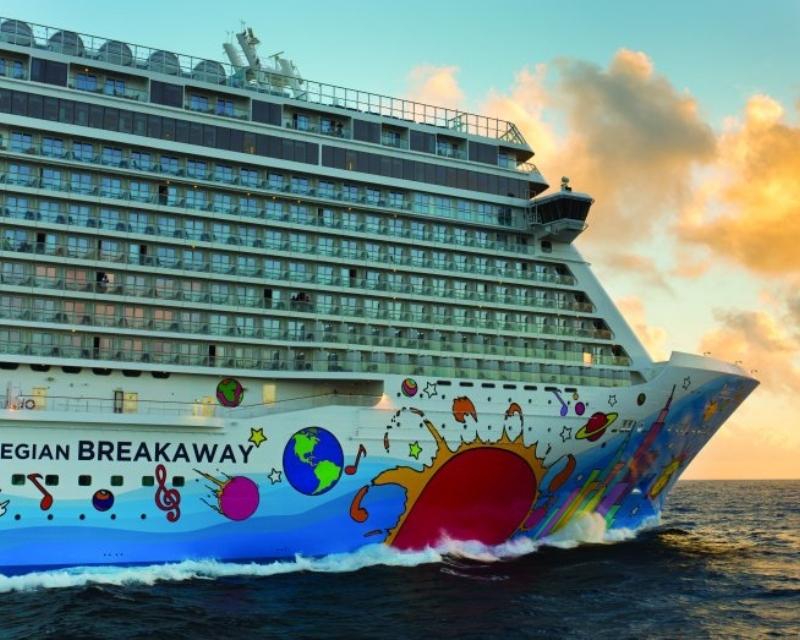 Norwegian Breakaway cruise ship- Greek Isles and Italy (2)