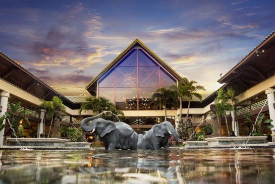 Loews Royal Pacific Resort at Universal Orlando